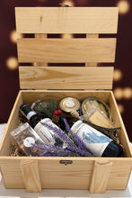 Load image into Gallery viewer, Deluxe Wooden Gourmet Gift Hamper