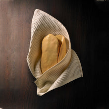 Load image into Gallery viewer, Whole Duck Foie Gras Deveined