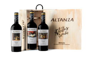 Velasquez Reserva 2011, 3 Bottles Wooden Case