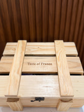 Load image into Gallery viewer, Deluxe Wooden Gourmet Gift Hamper
