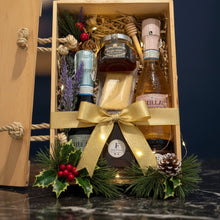 Load image into Gallery viewer, Festive Gourmet Box
