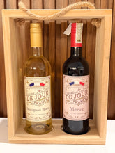 Load image into Gallery viewer, Wine Duo Gift Set
