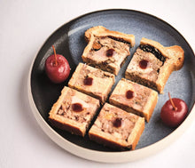 Load image into Gallery viewer, Pâté en croûte with Foie Gras and pistachios
