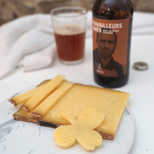 Load image into Gallery viewer, Comté AOP Beillevaire
