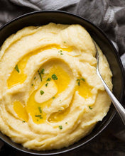 Load image into Gallery viewer, Truffle Mashed Potato for 4 Pers
